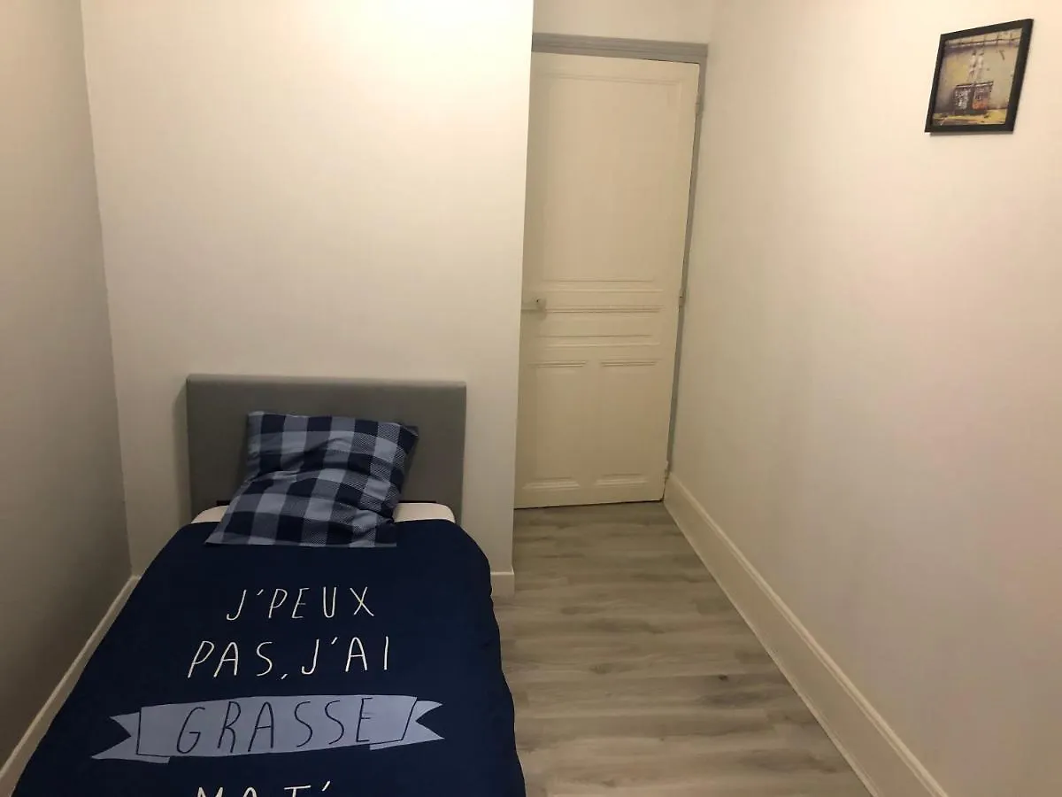 Appartement F3 Agreable Vichy Apartment